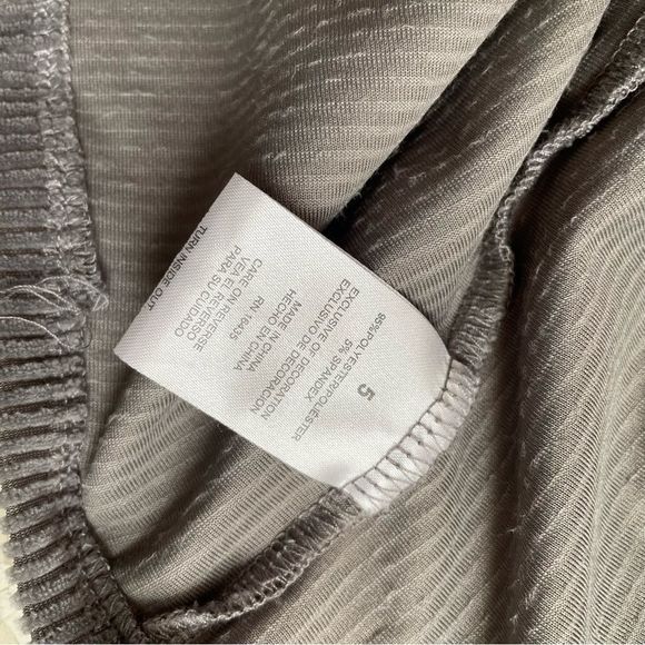 Young Heart Girls 5Yrs old dress - Picture 4 of 4